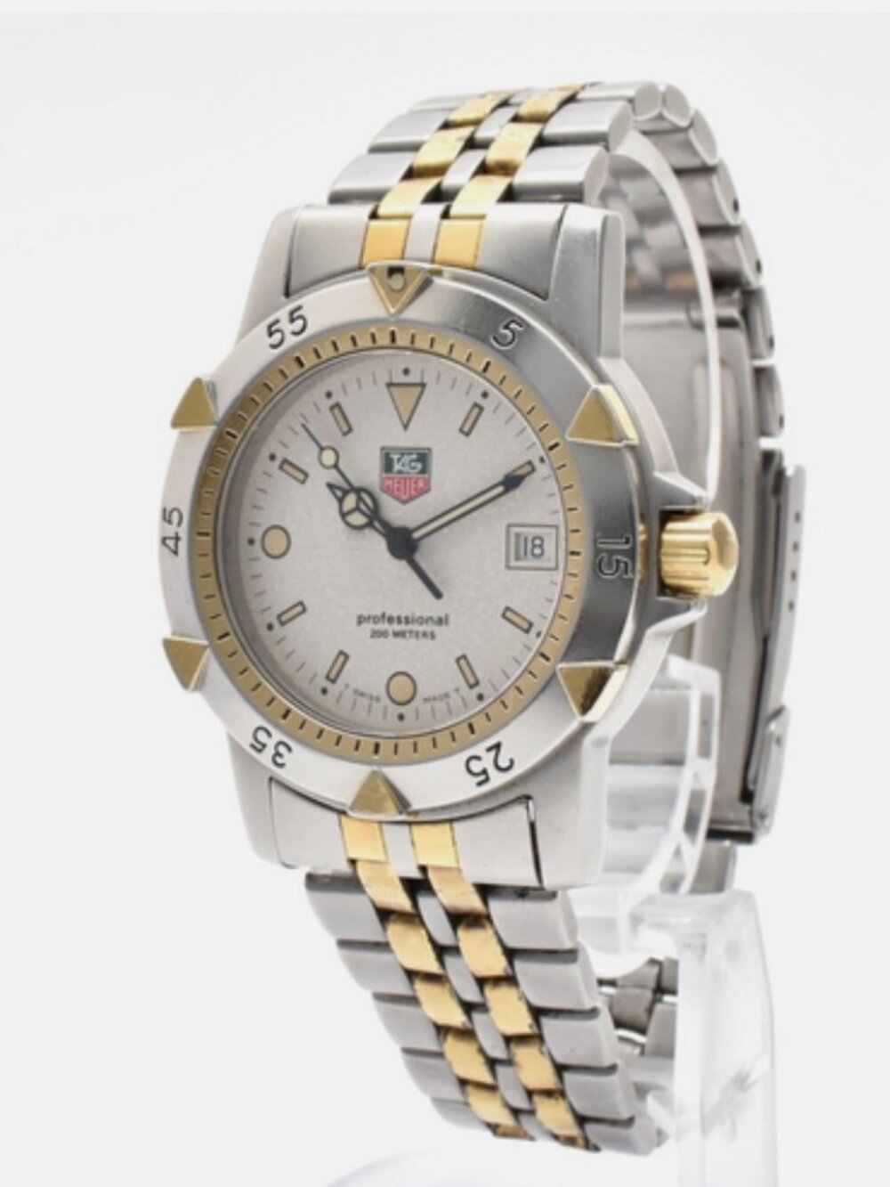 TAG Heuer 2000 Professional Quartz Movement *Near Mint Condition*